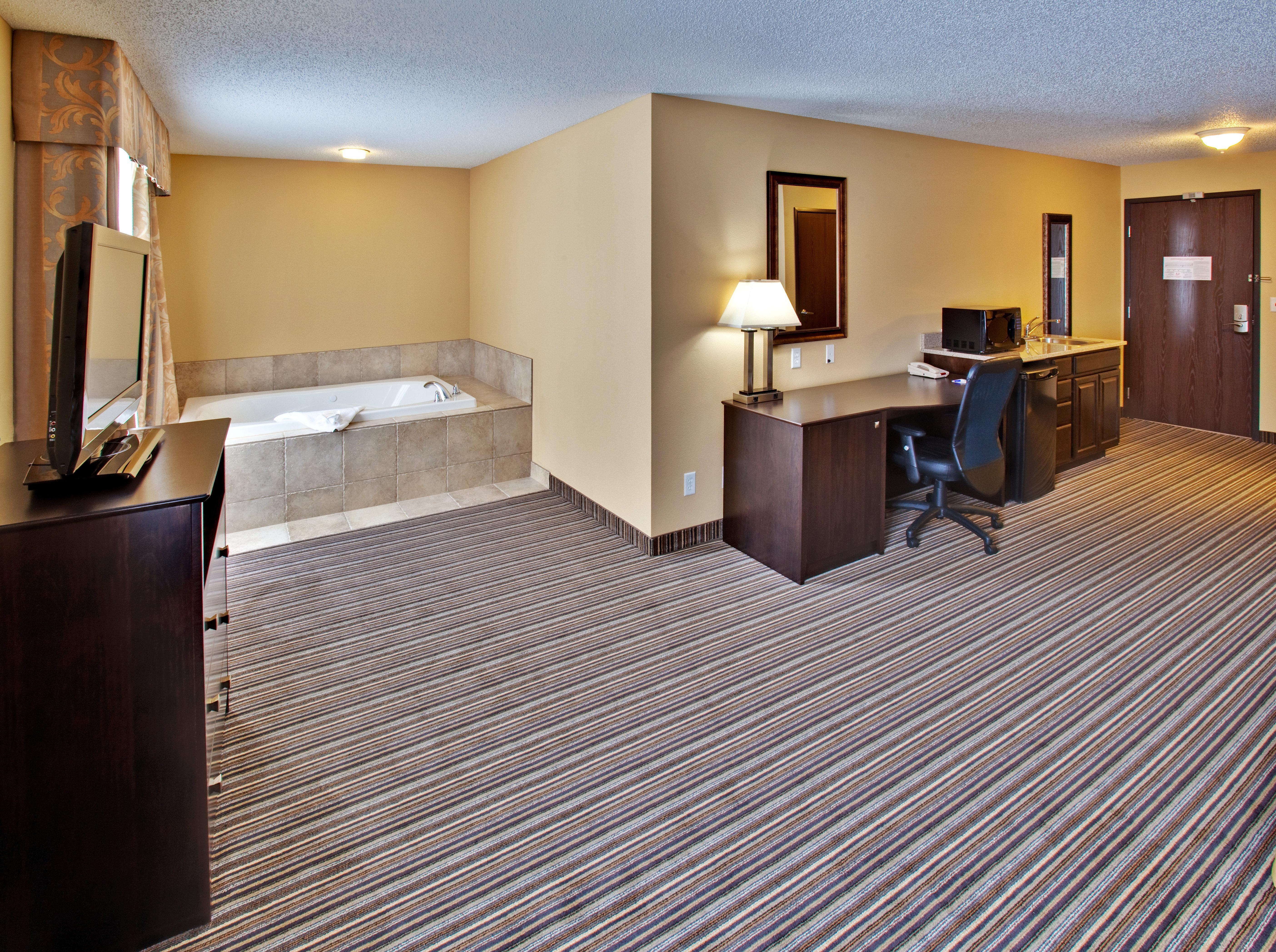 Holiday Inn Express Hotel & Suites Council Bluffs - Convention Center Area By Ihg Eksteriør bilde
